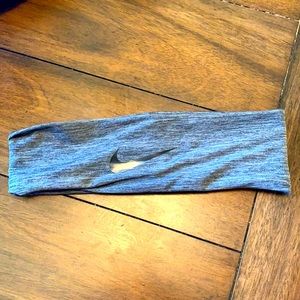 Nike headband